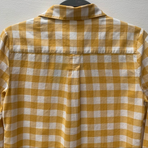 Banana Republic Factory Classic Long Sleeve Ruffle - Picture 7 of 9